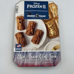 Frozen II Elsa, Anna, Olaf & Sven Character Cakelet Pan 2.5 Cups Cake Pan Mold